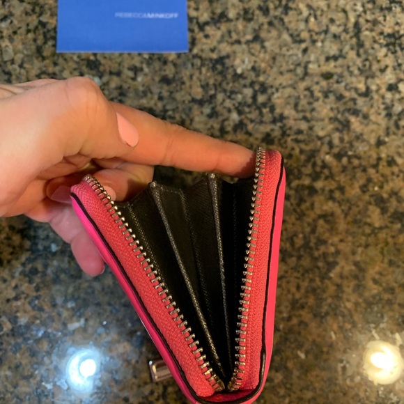 Wallet - Picture 5 of 6